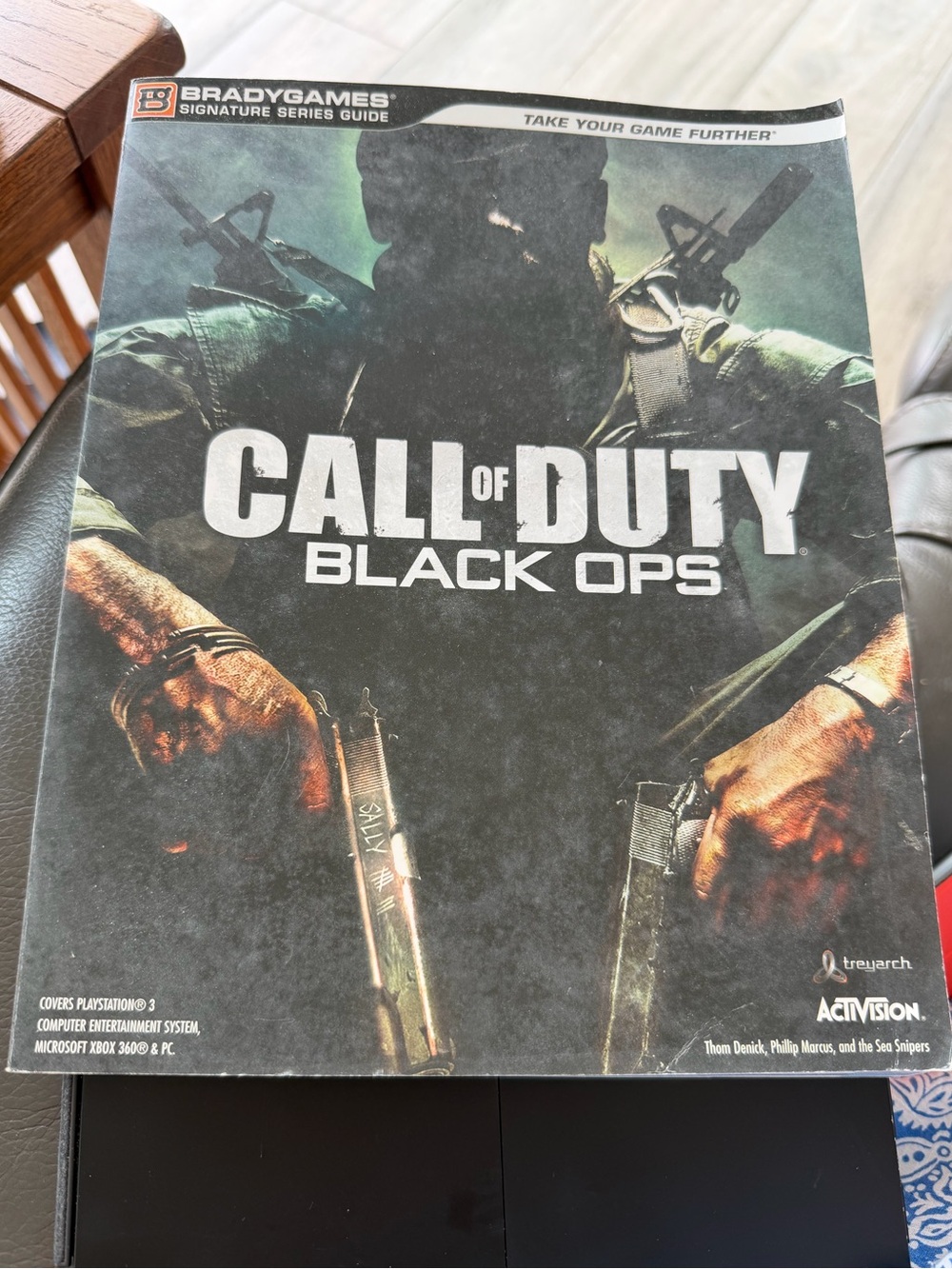 Call of Duty Black Ops Bradygames Signature Series Guide for PS3/Xbox Paperback